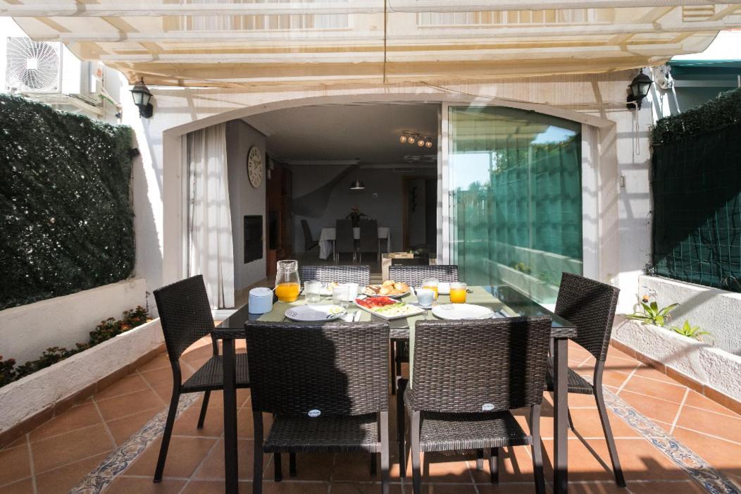 Bungalow Altea Junto Al Casco Antiguo, Piscina Y Barbacoa Exterior photo